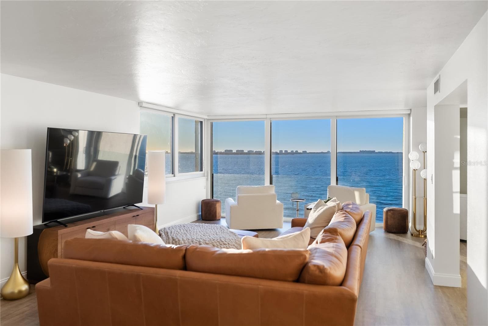 Condominium at 101 SUNSET DR #402, SARASOTA, photo 6 of 61