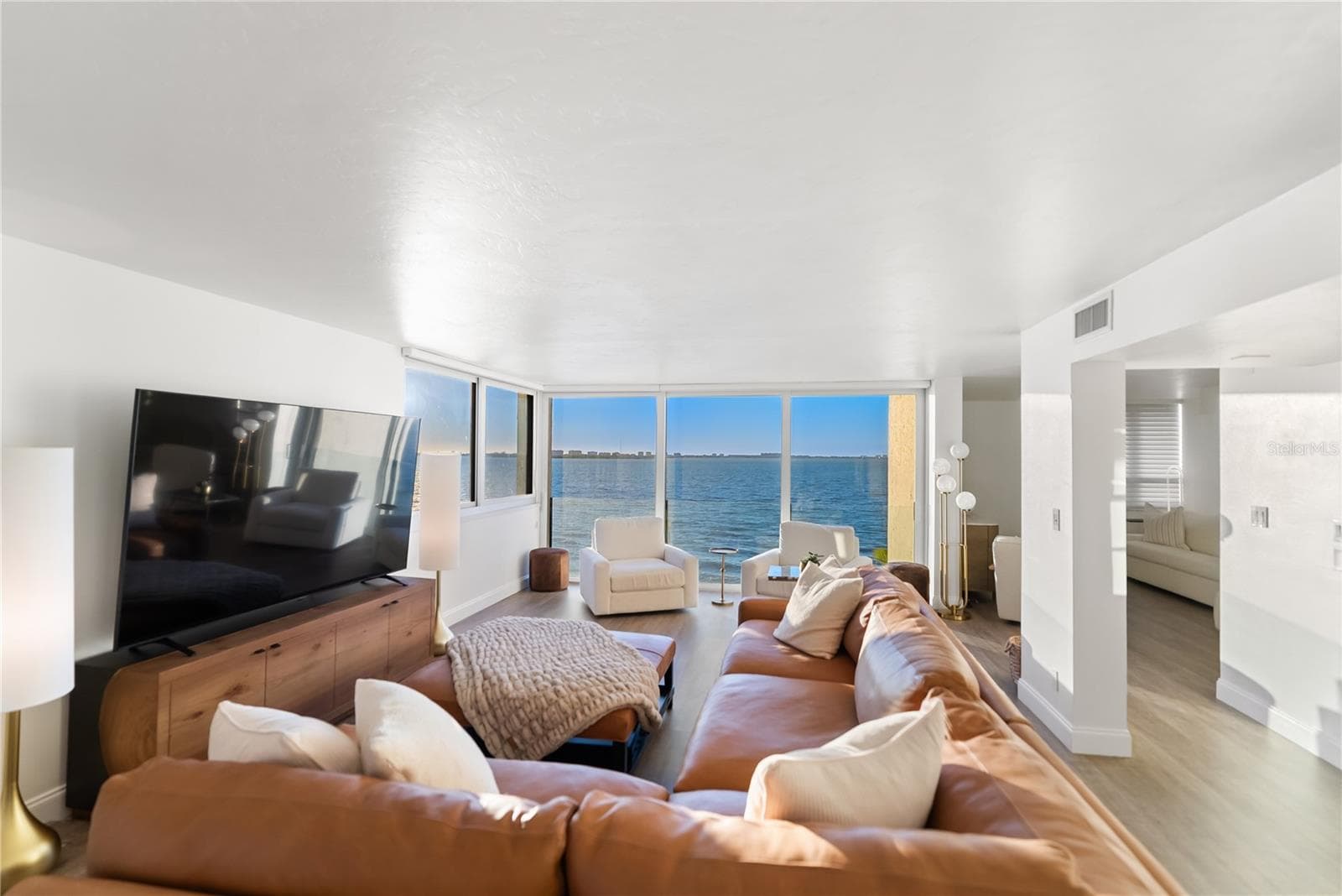 Condominium at 101 SUNSET DR #402, SARASOTA, photo 5 of 61