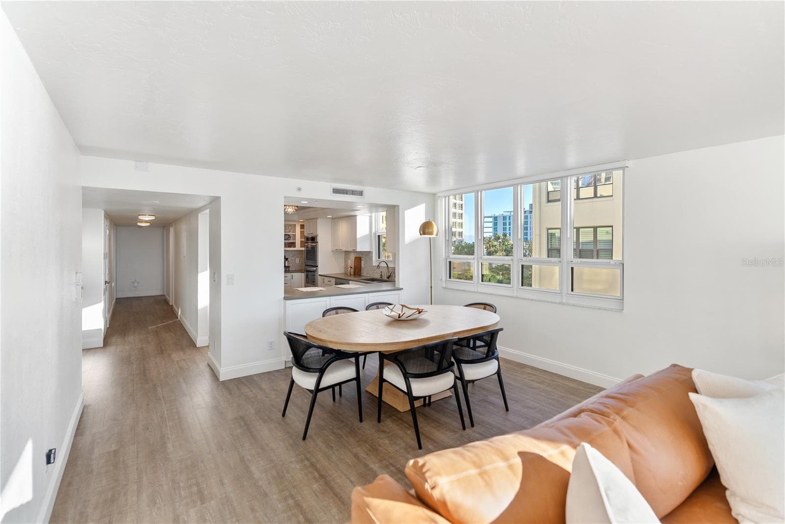 Condominium at 101 SUNSET DR #402, SARASOTA, photo 17 of 61