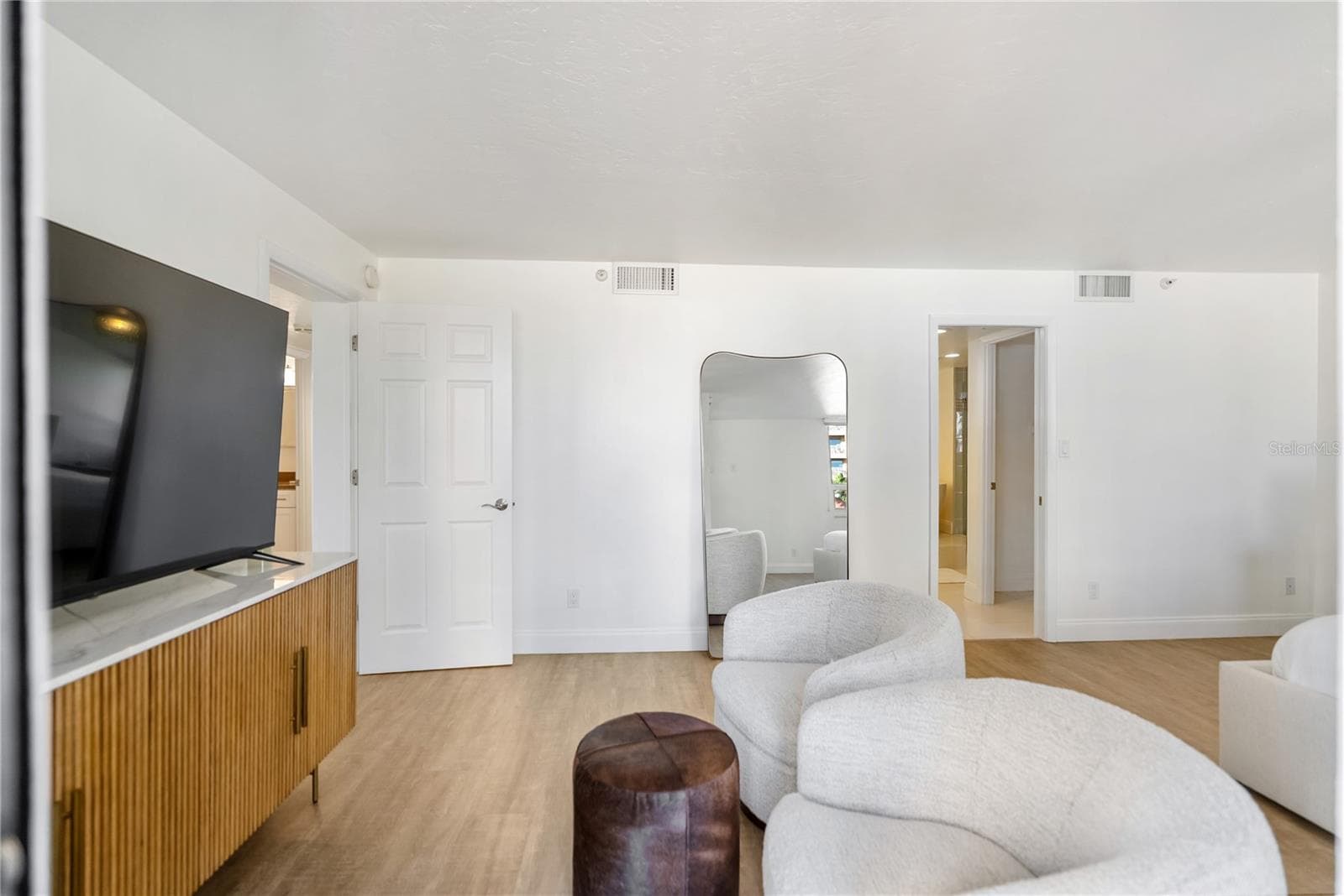Condominium at 101 SUNSET DR #402, SARASOTA, photo 37 of 61