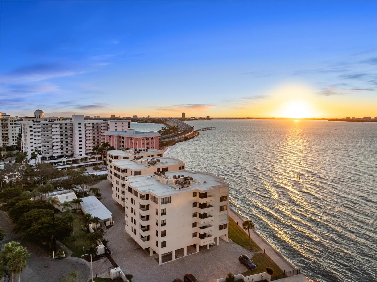Condominium at 101 SUNSET DR #402, SARASOTA, photo 48 of 61