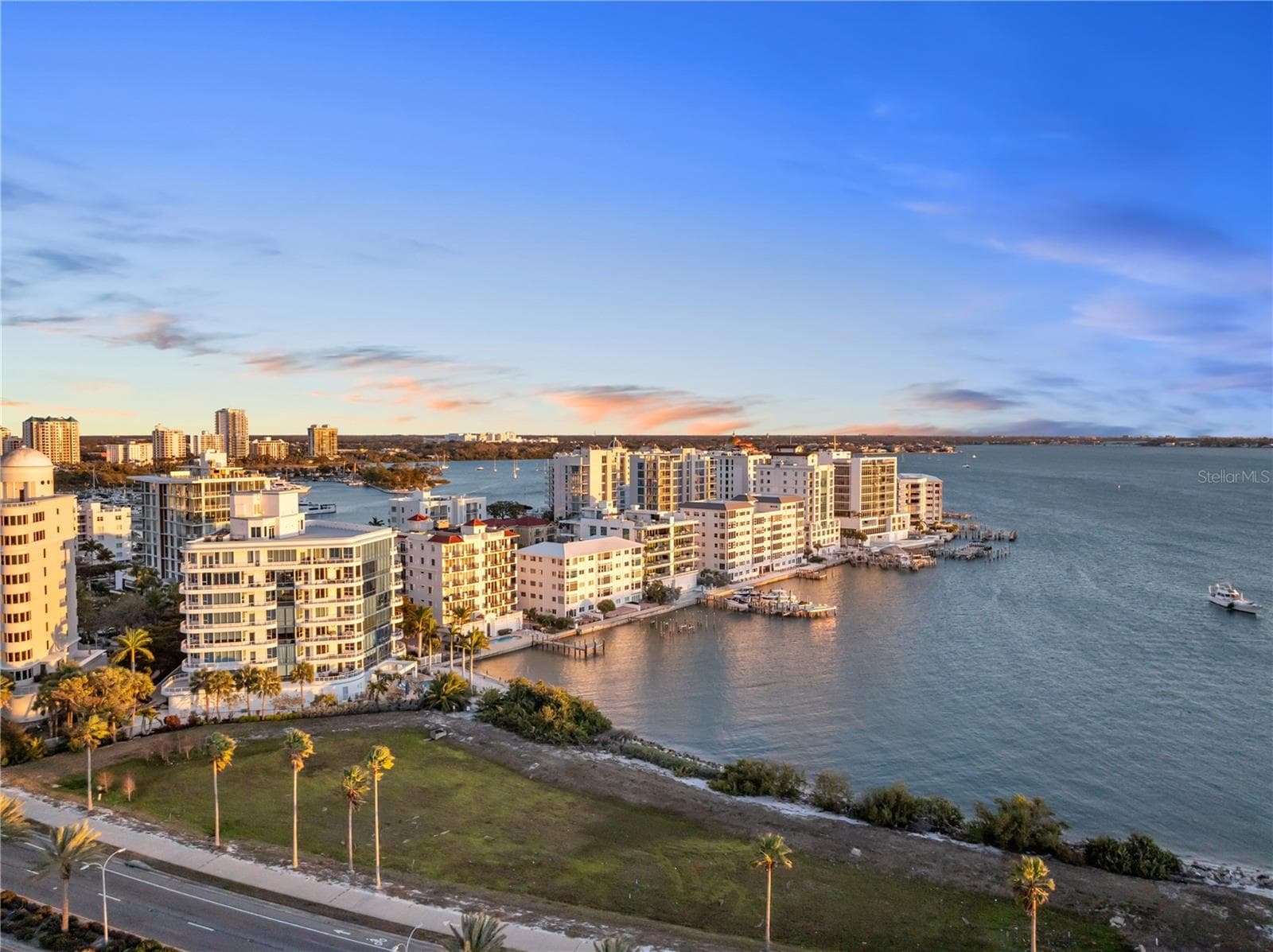 Condominium at 101 SUNSET DR #402, SARASOTA, photo 50 of 61