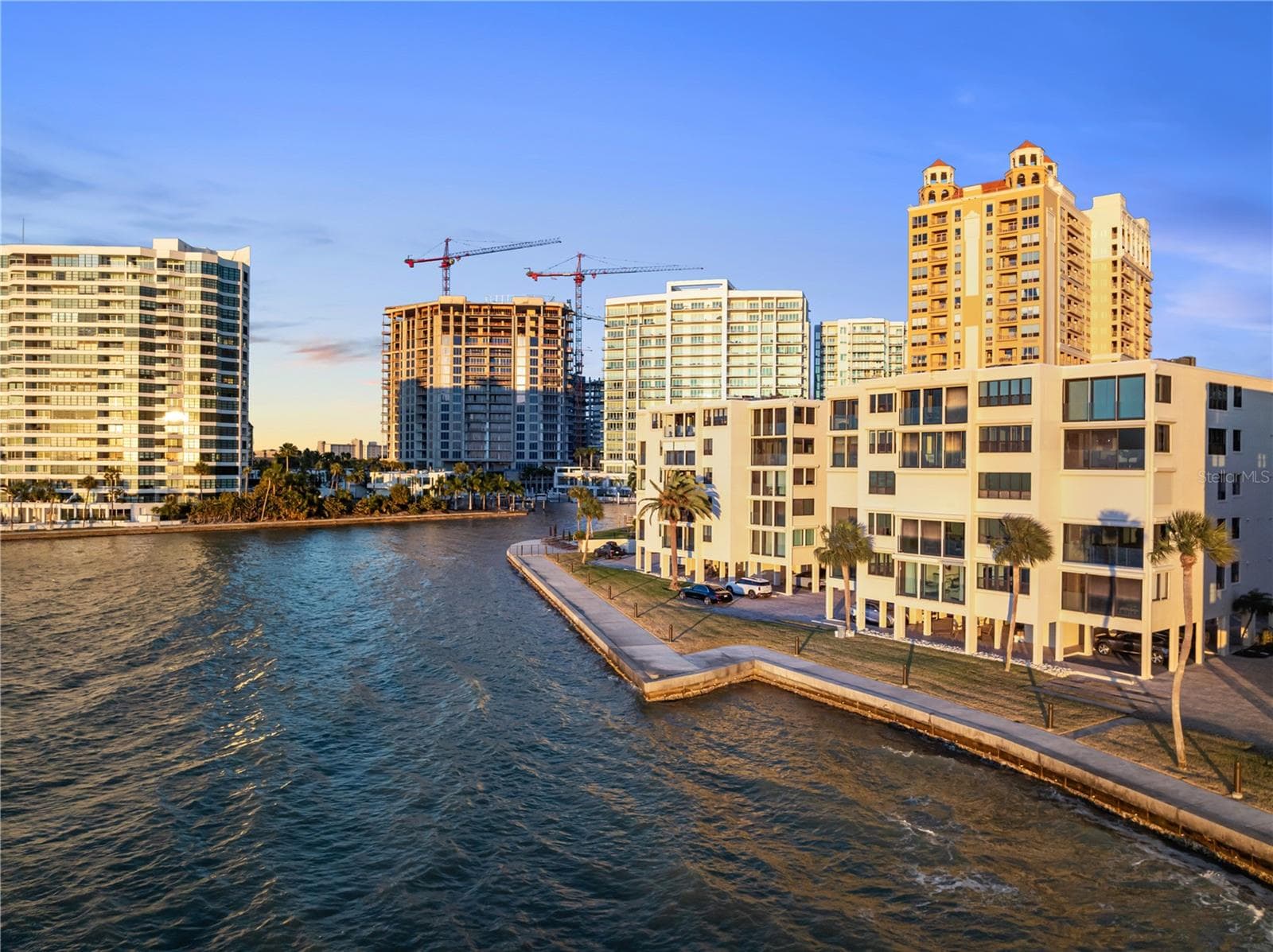 Condominium at 101 SUNSET DR #402, SARASOTA, photo 58 of 61