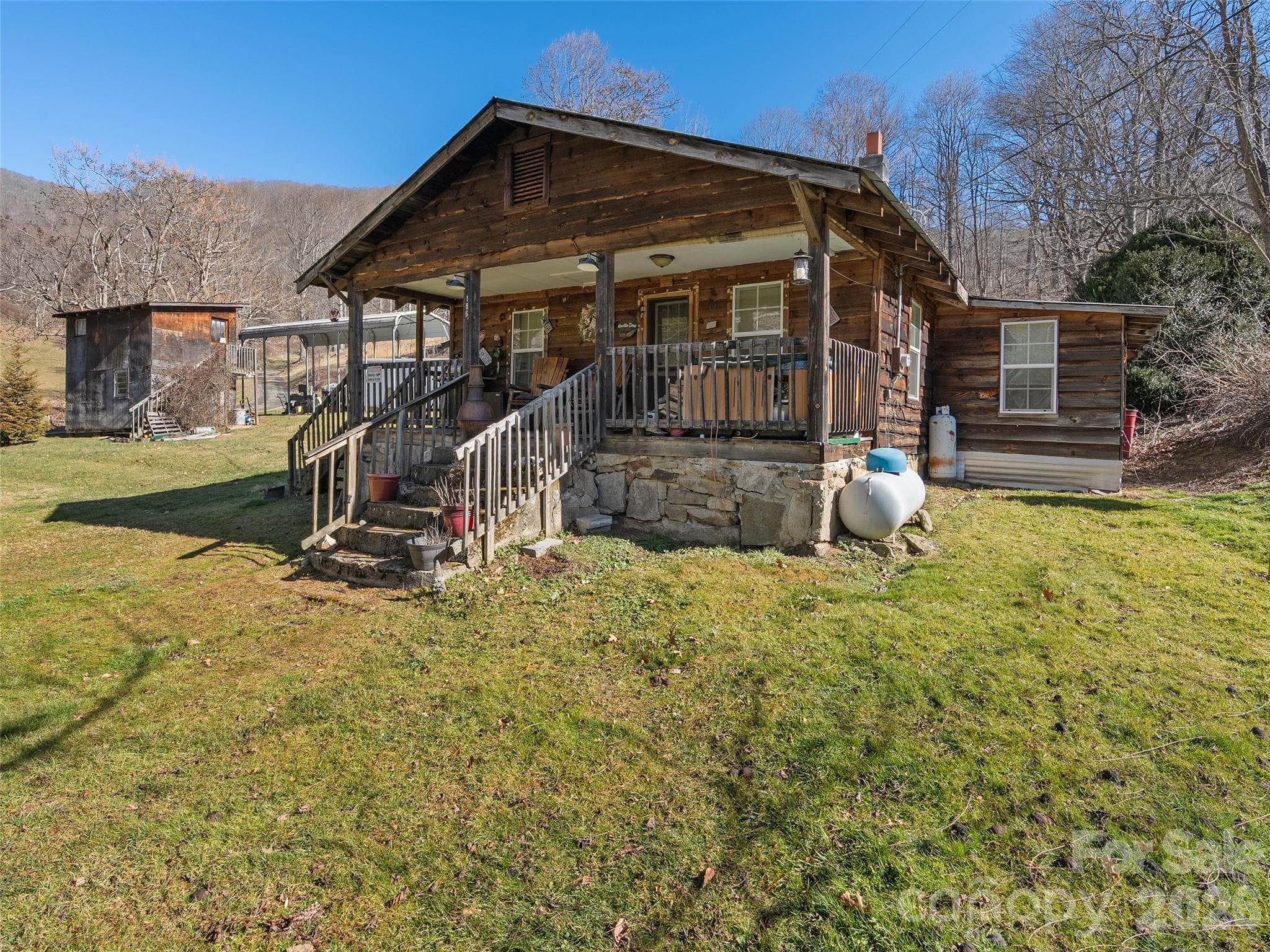 Single Family Residence at Clyde, photo 2 of 19