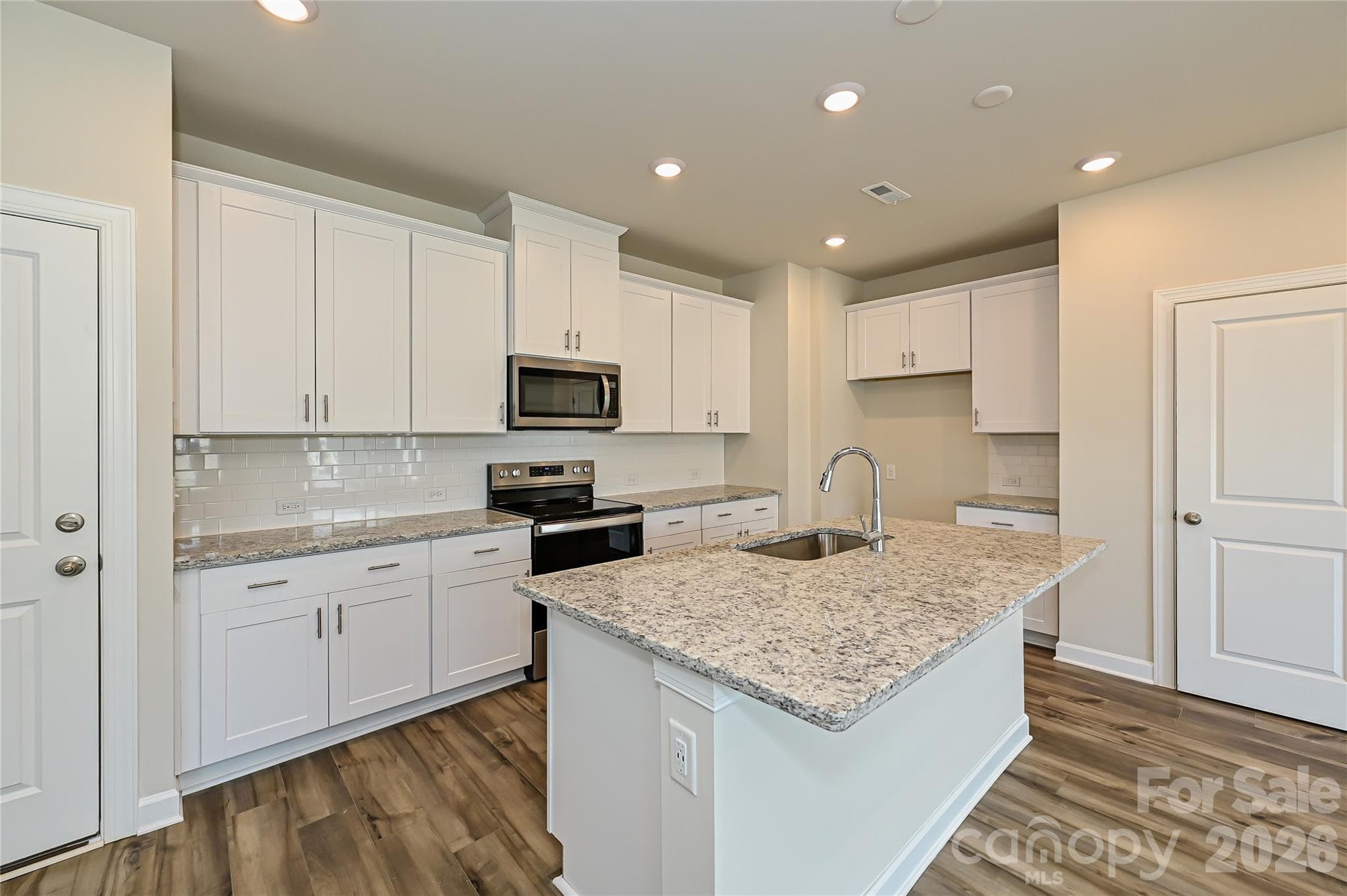 Photo is not of the actual home, but is an inspirational photo of builder’s model home and may depict options, furnishings, and/or decorator features that are not included - Newton
