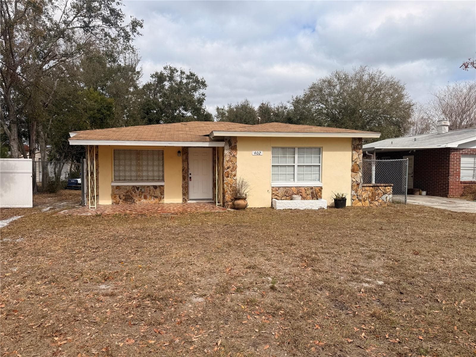 Single Family Residence at 402 TUSCARORA ST, LAKELAND, photo 6 of 27