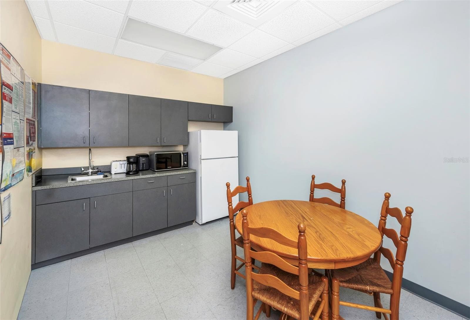 Office at 2346 DREW ST #1F, CLEARWATER, photo 3 of 55