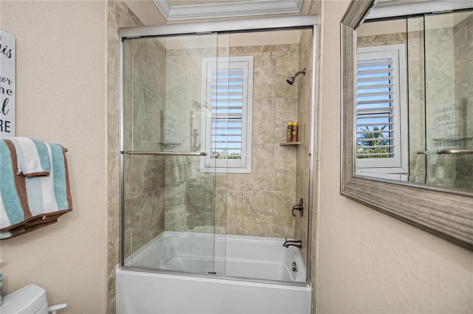 Guest Bathroom 3 with Tub/Shower Combo - 290 TAIT TER SE, PORT CHARLOTTE