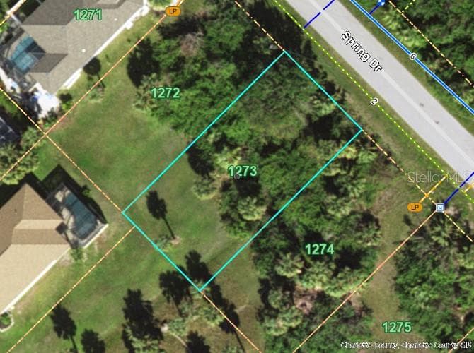 125 SPRING DR