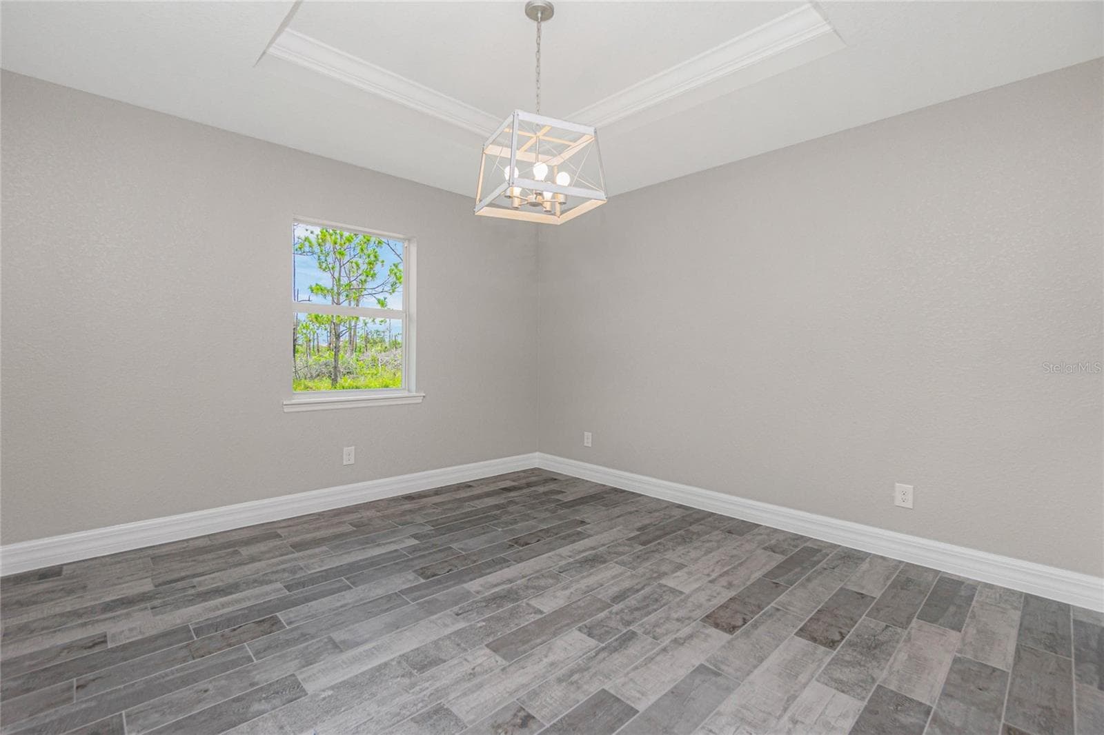 Single Family Residence at 6 BULK CT, PLACIDA, photo 2 of 15