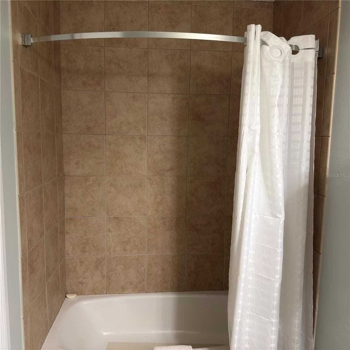 Second Bathroom - 13941 CLUBHOUSE DR #208, TAMPA
