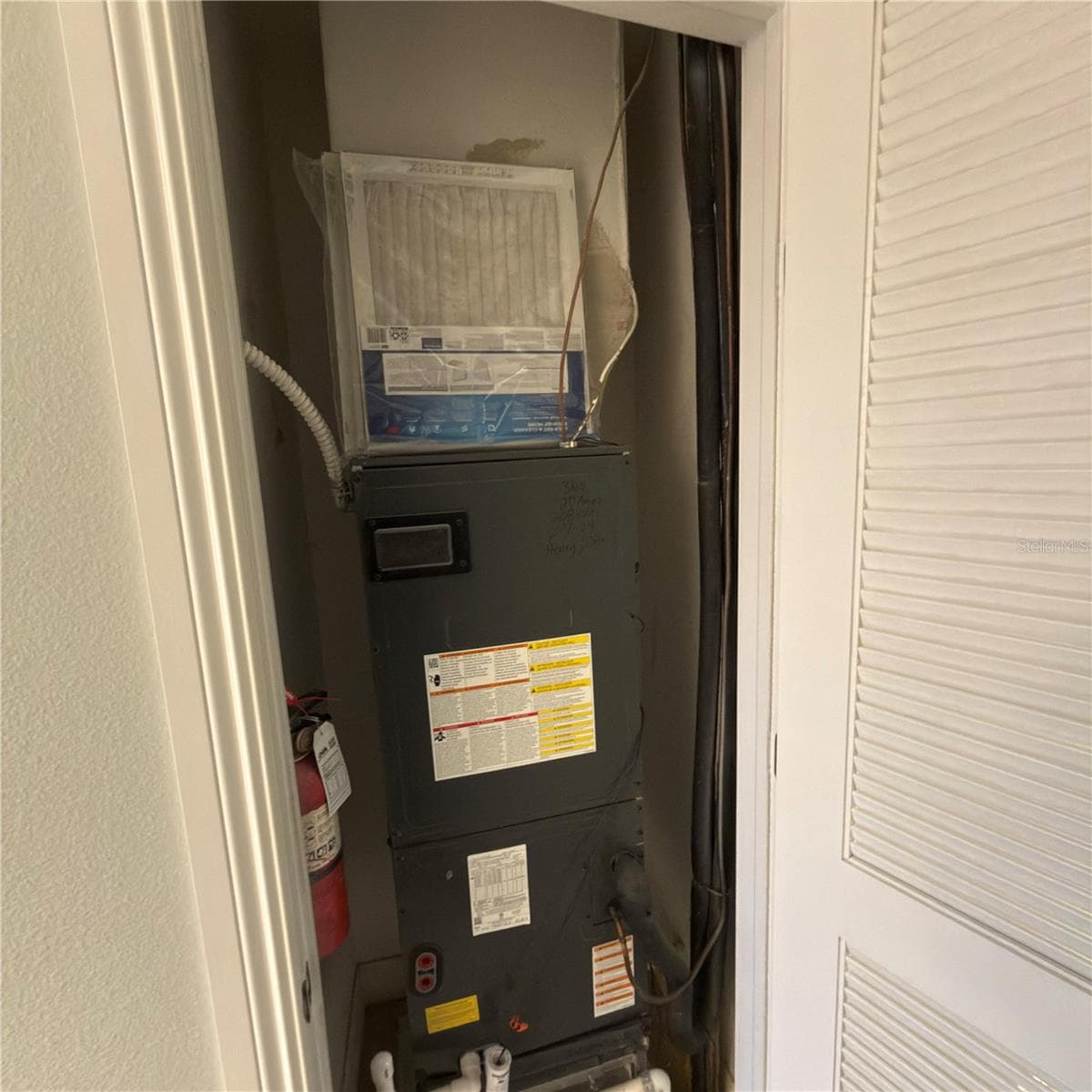 AC Unit - 13941 CLUBHOUSE DR #208, TAMPA