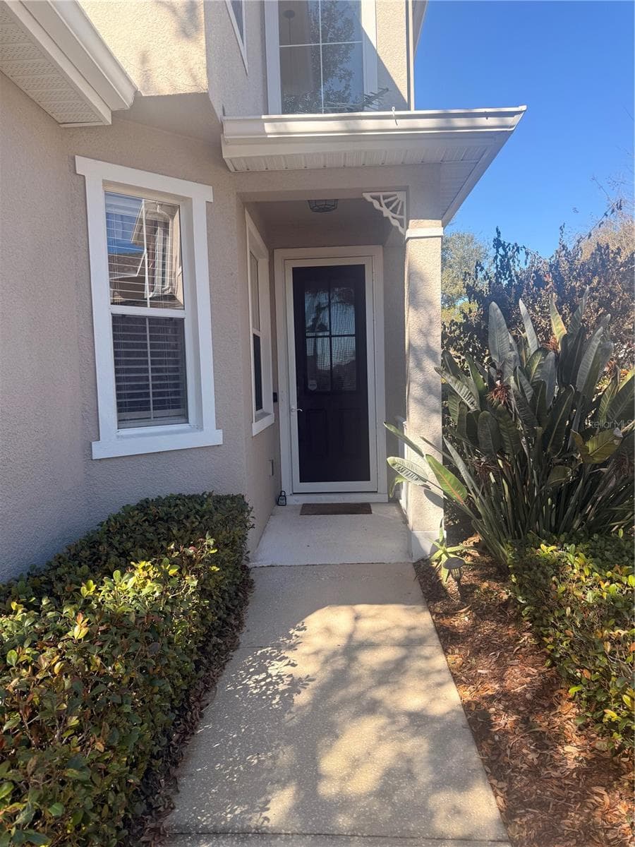 Townhouse at 2219 PICO LN, MOUNT DORA, photo 2 of 21