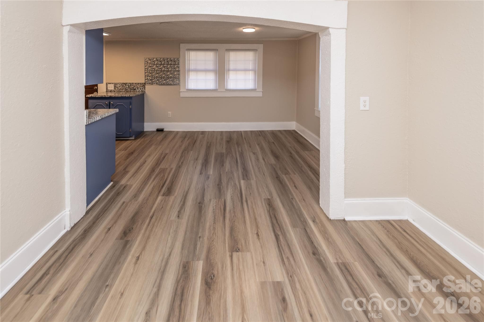 Living Room - 470 & 460 S Moose Road, Mount Pleasant
