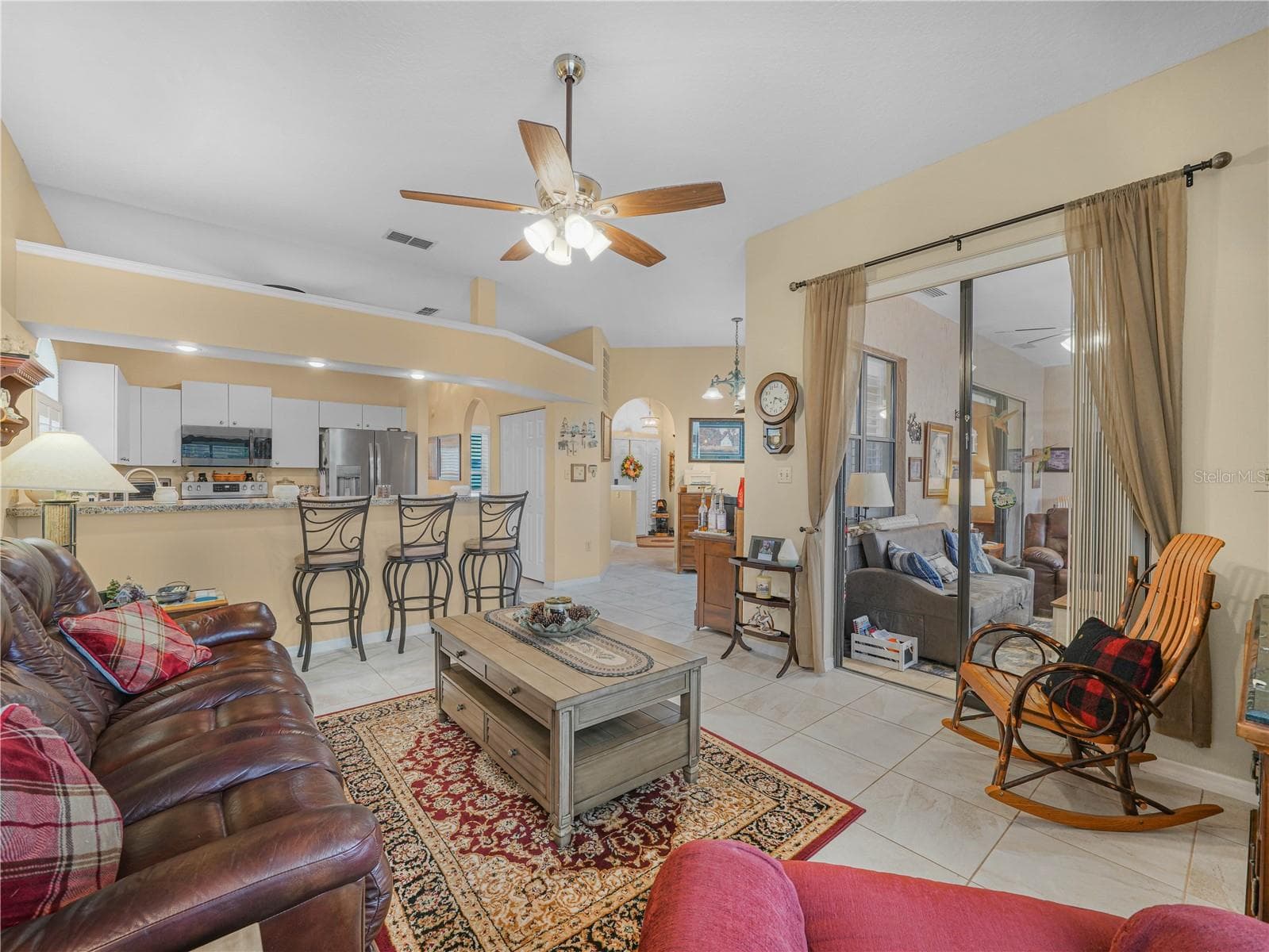 Single Family Residence at 5888 SANDPIPERS DR, LAKELAND, photo 11 of 25