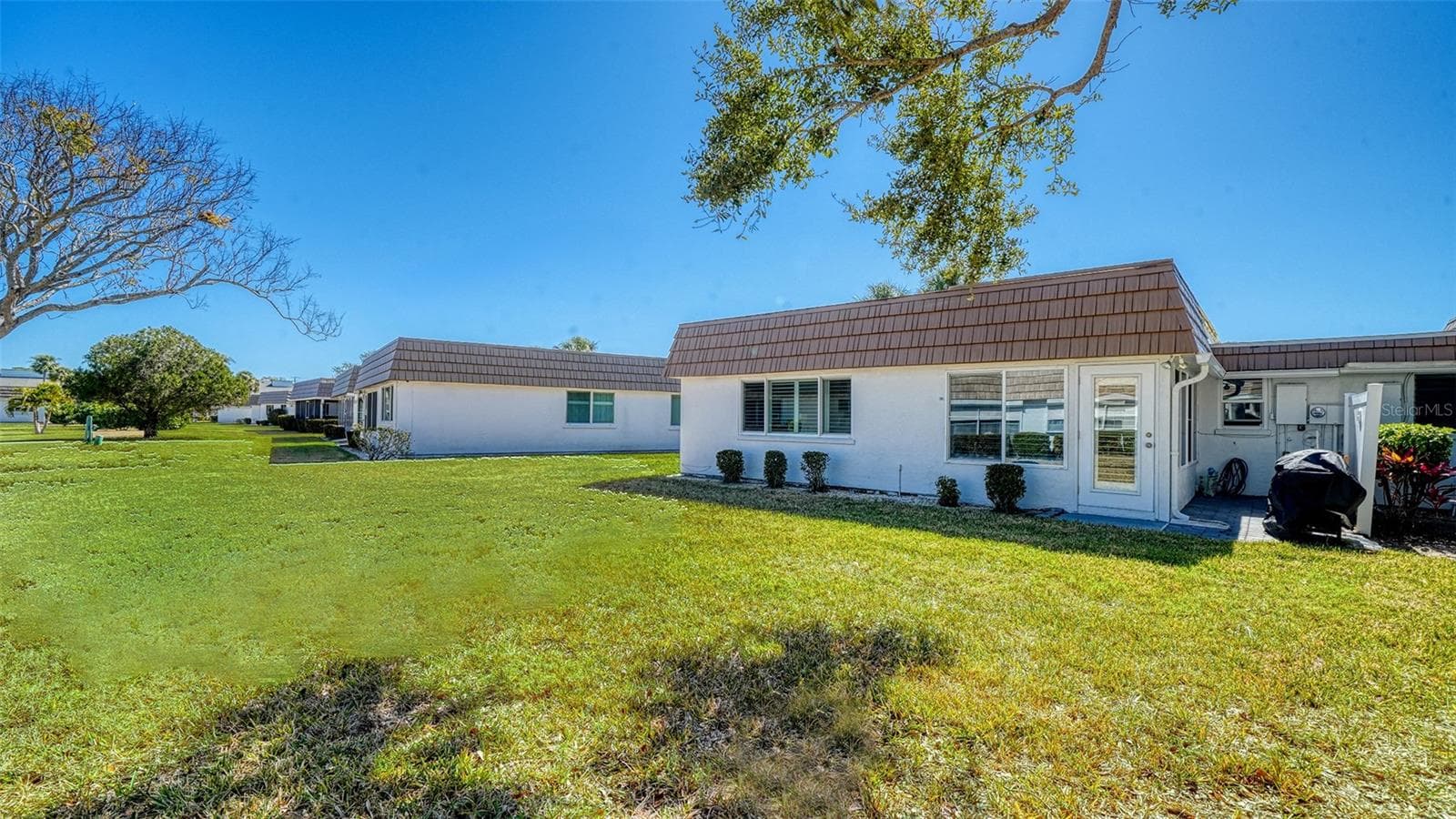 Villa at 2721 RIVERBLUFF PL #V-50, SARASOTA, photo 29 of 66