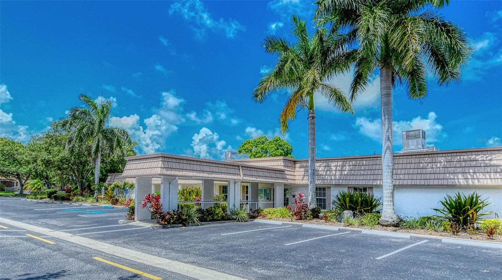 Villa at 2721 RIVERBLUFF PL #V-50, SARASOTA, photo 34 of 66