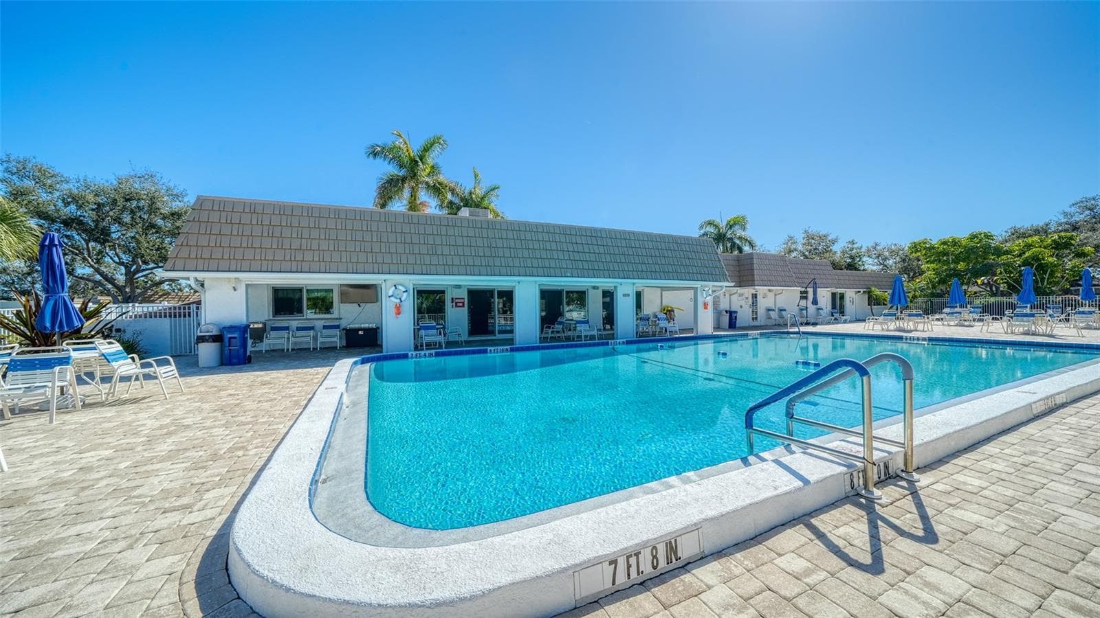 Villa at 2721 RIVERBLUFF PL #V-50, SARASOTA, photo 46 of 66