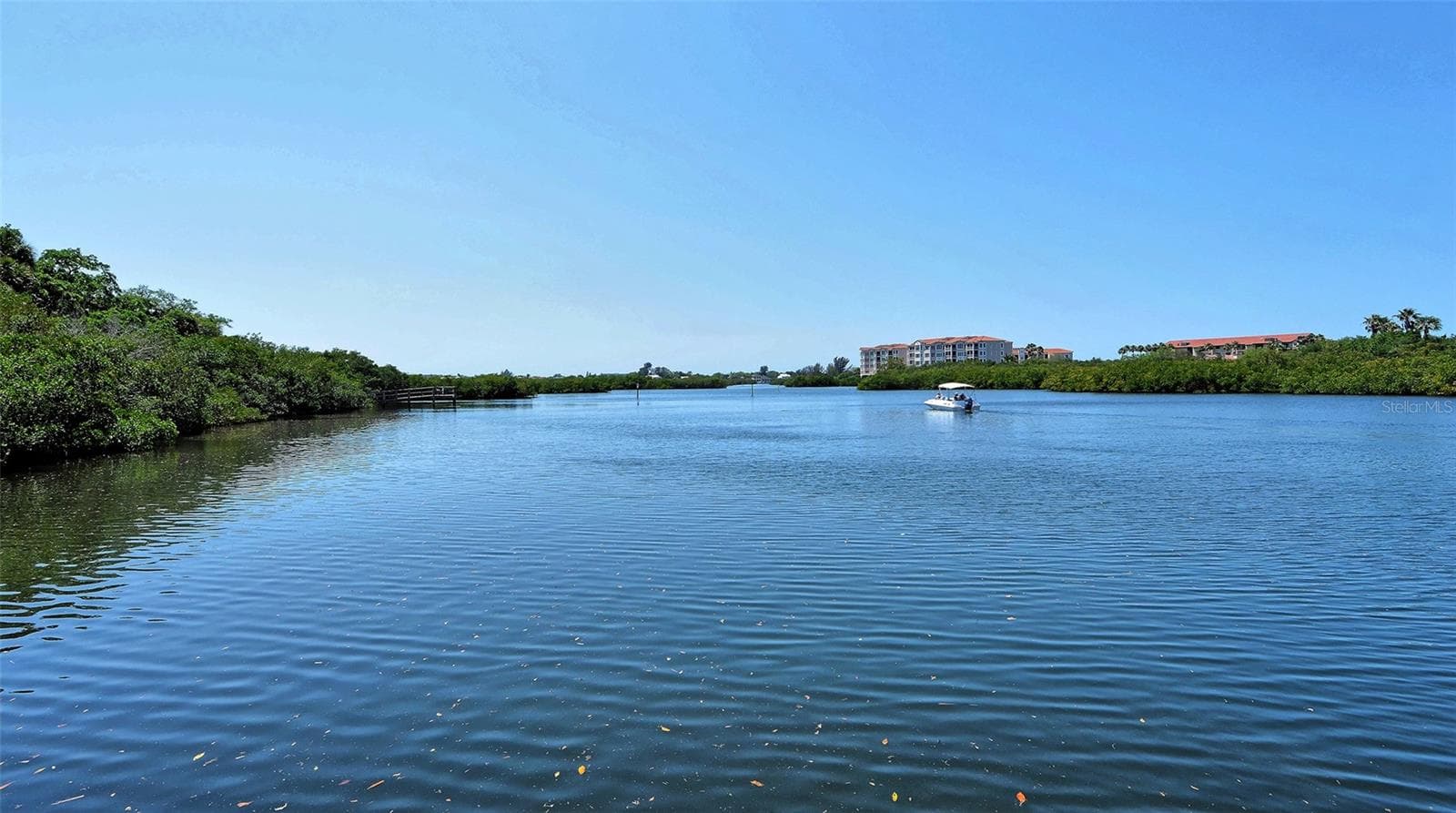 Villa at 2721 RIVERBLUFF PL #V-50, SARASOTA, photo 59 of 66
