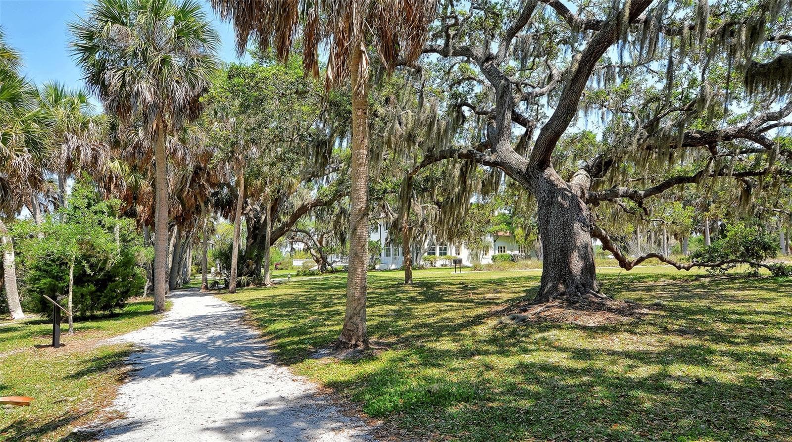 Villa at 2721 RIVERBLUFF PL #V-50, SARASOTA, photo 61 of 66