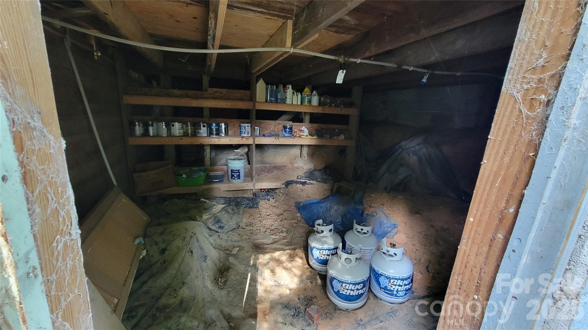 Crawlspace - 160 Cleveland Road, Tryon