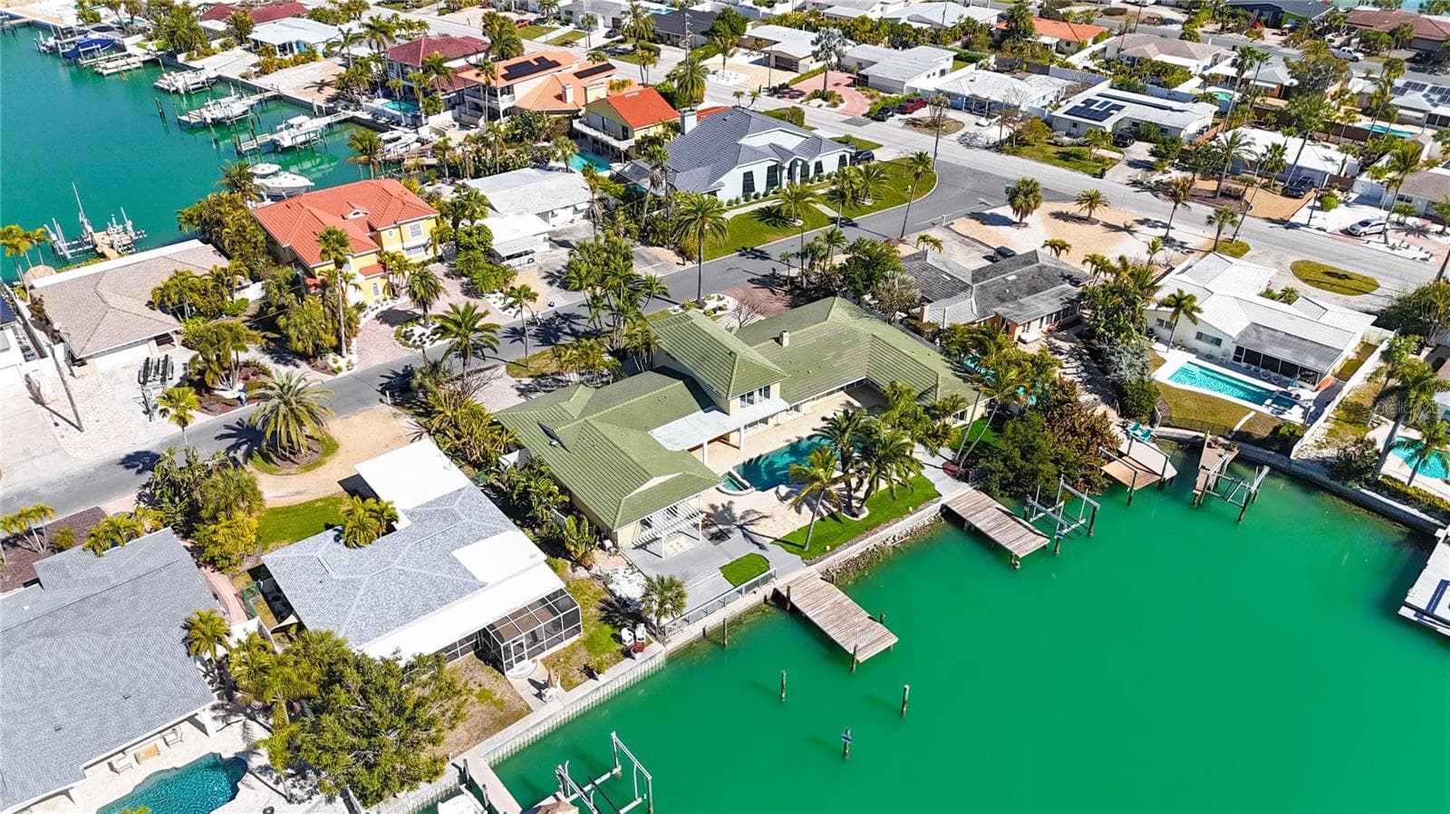 Single Family Residence at 482 HERMOSITA DR, ST PETE BEACH, photo 85 of 92