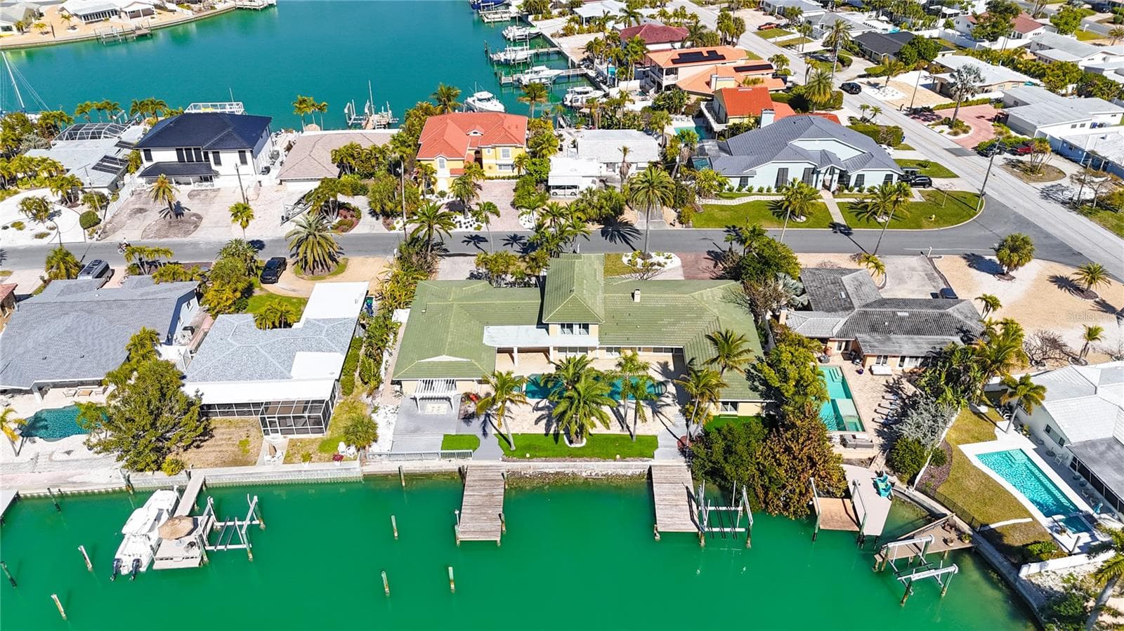 Single Family Residence at 482 HERMOSITA DR, ST PETE BEACH, photo 86 of 92