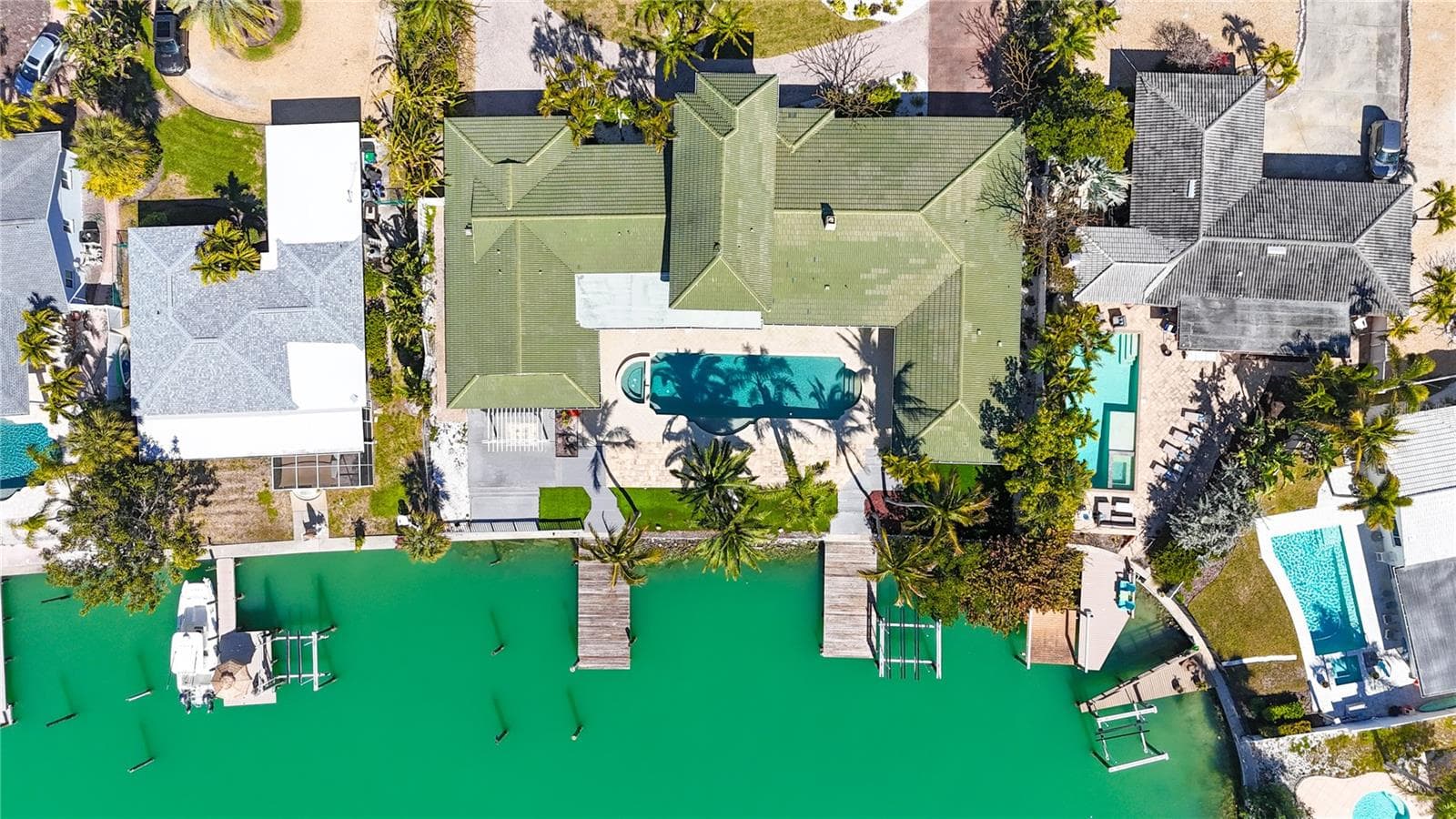 Single Family Residence at 482 HERMOSITA DR, ST PETE BEACH, photo 91 of 92