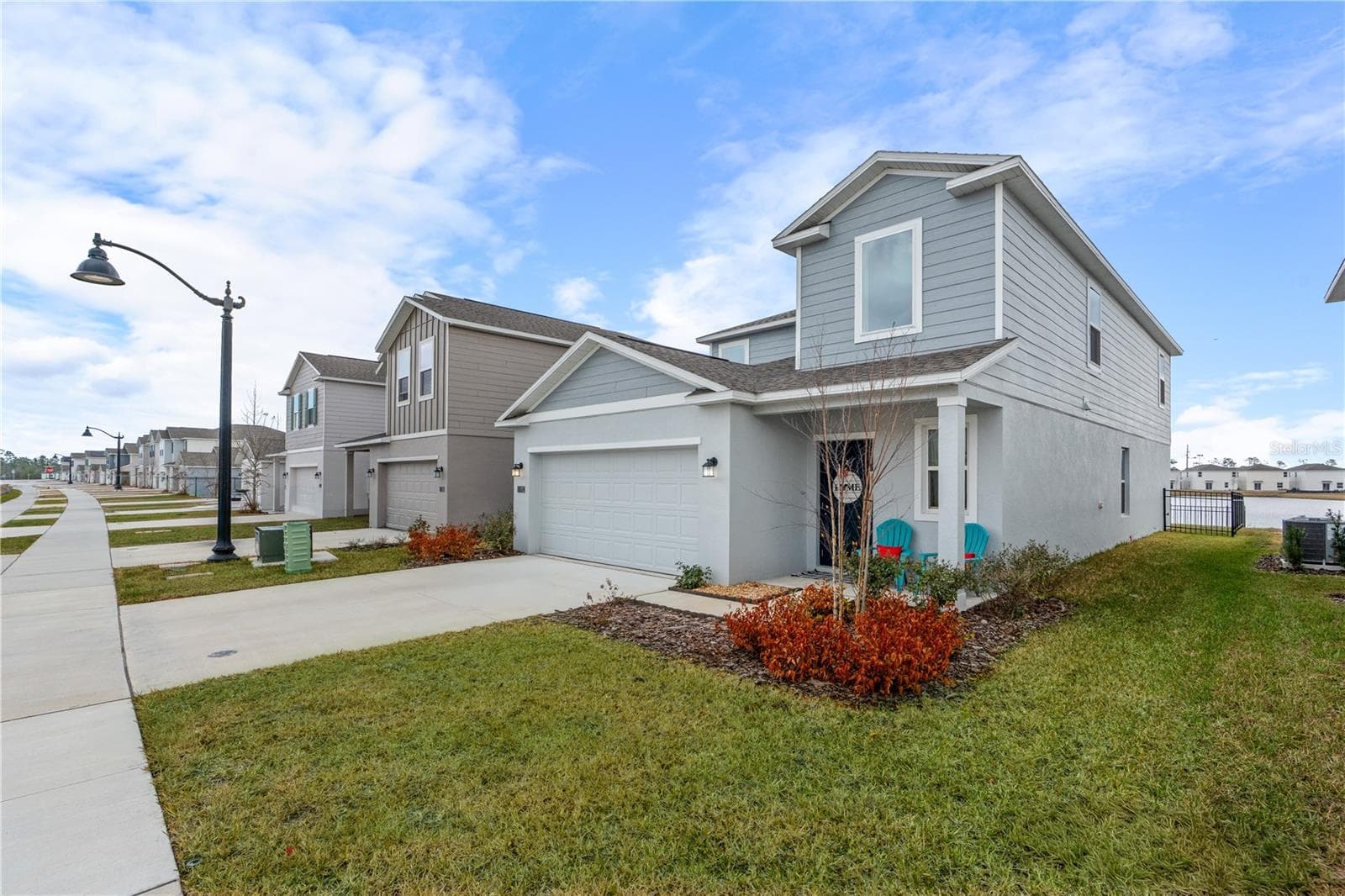 1192 BELLE ISLE LN
