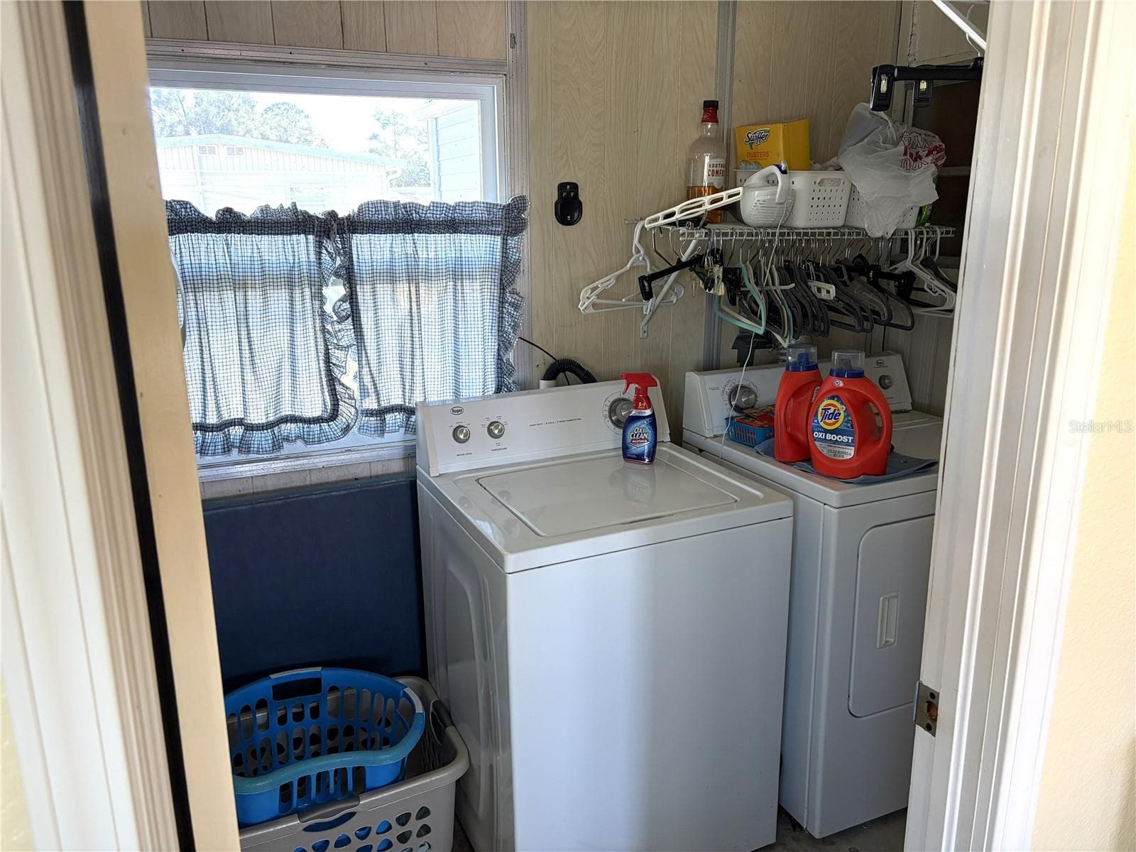 Mobile Home at 1862 PALM SPRINGS ST, SARASOTA, photo 10 of 79