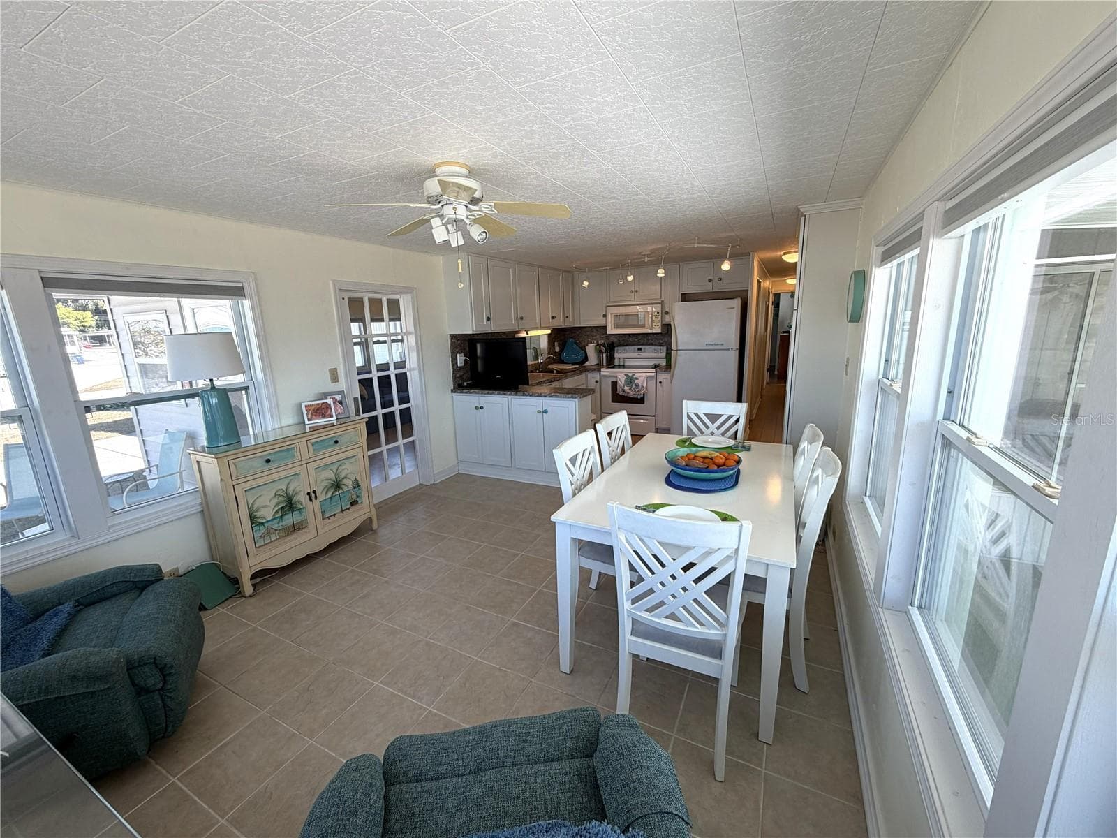 Mobile Home at 1862 PALM SPRINGS ST, SARASOTA, photo 16 of 79
