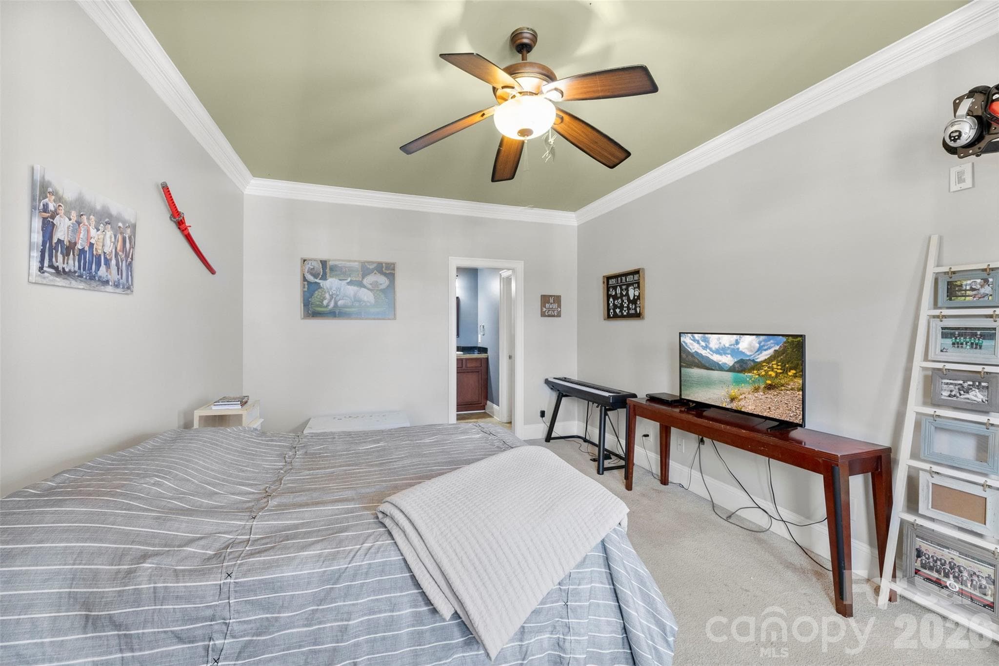 Single Family Residence at 102 Savannahs Way, Kings Mountain, photo 27 of 40