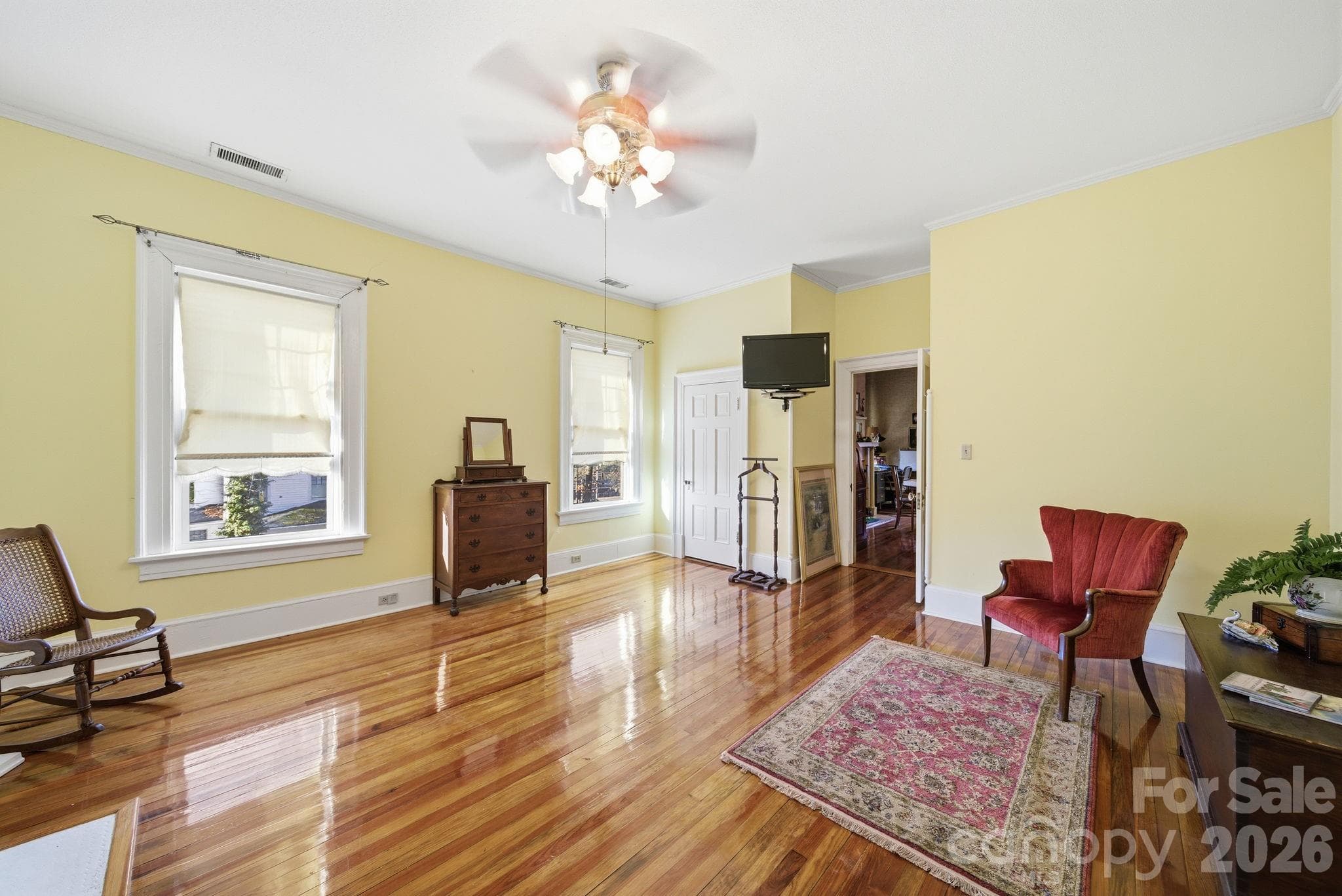 Large Upstairs En Suite Bedroom - 515 Camden Road, Wadesboro