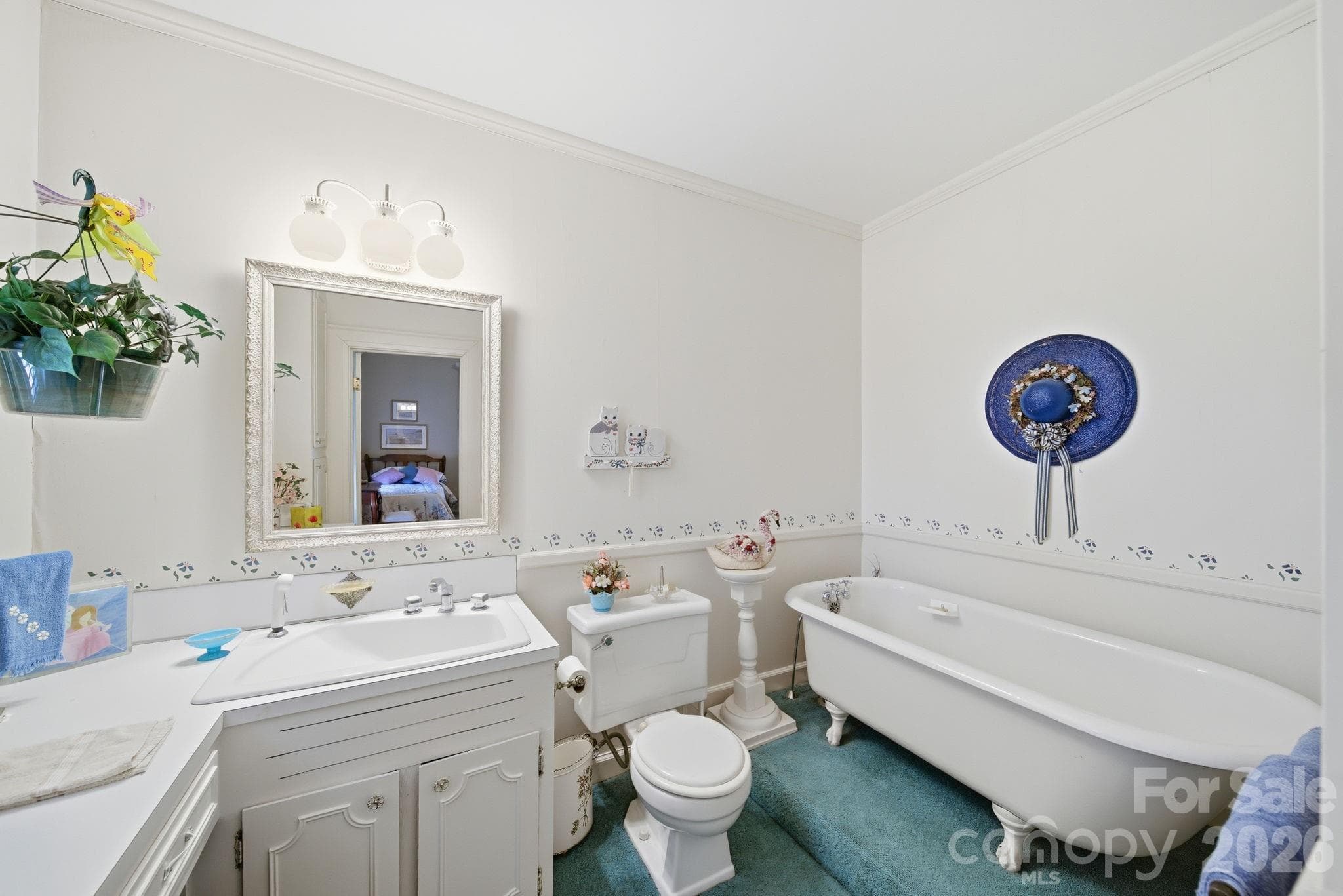 Upstairs Full Bathroom - 515 Camden Road, Wadesboro