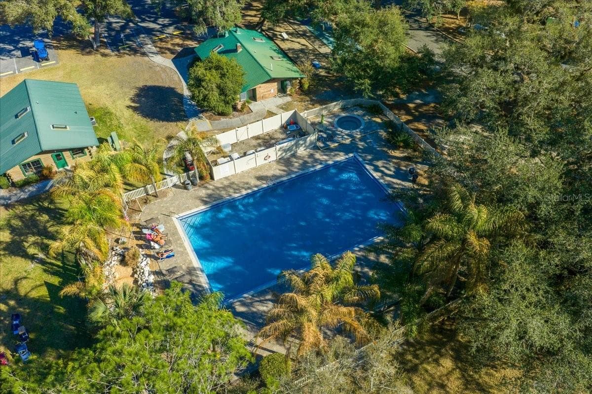 Main Pool - 3259 NE 102ND AVENUE RD, SILVER SPRINGS