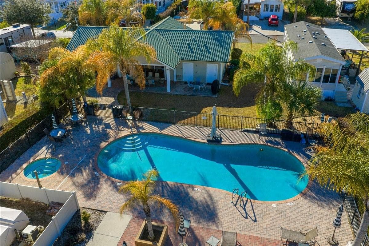 Town Park Heated Pool - 3259 NE 102ND AVENUE RD, SILVER SPRINGS