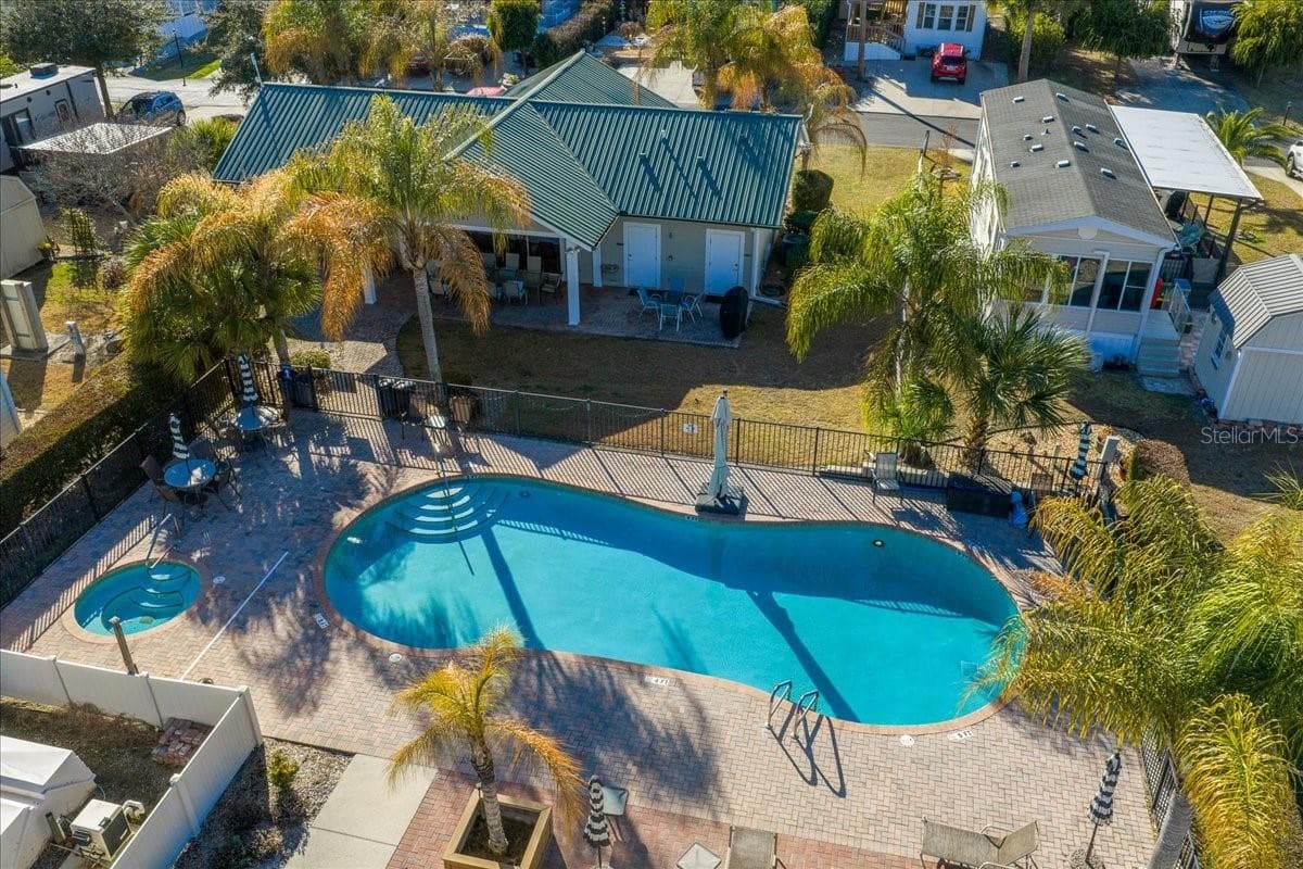 Town Park Heated Pool - 3259 NE 102ND AVENUE RD, SILVER SPRINGS