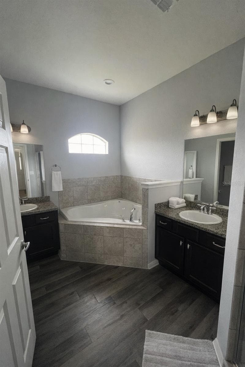 Single Family Residence at 446 GLENKIRK WAY, LAKE ALFRED, photo 16 of 23