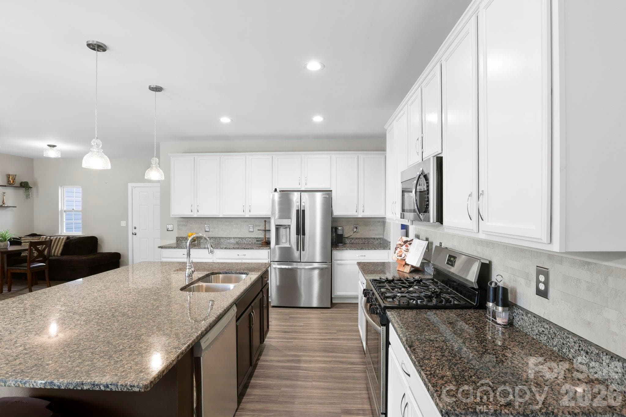 Single Family Residence at 258 Crystal Heights Drive, Hendersonville, photo 10 of 45
