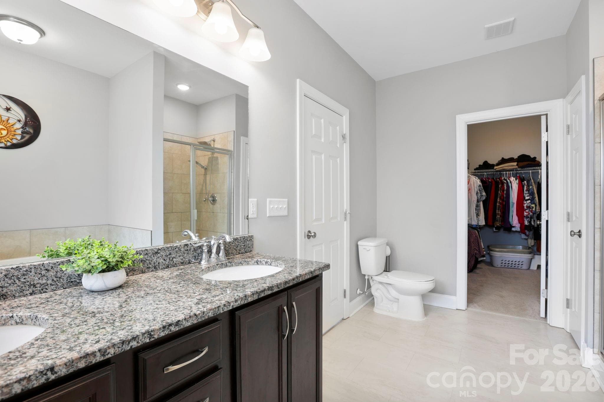 Single Family Residence at 258 Crystal Heights Drive, Hendersonville, photo 21 of 45