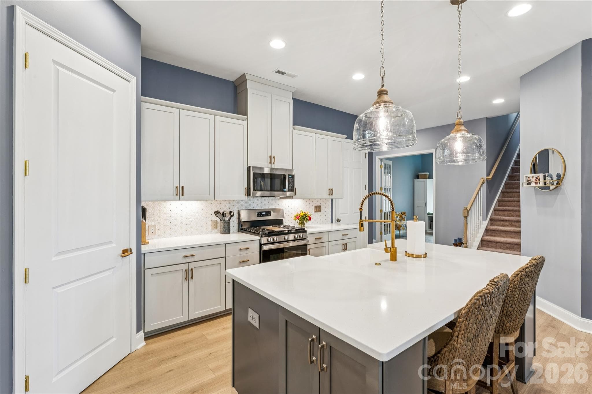 Single Family Residence at Charlotte, photo 4 of 38