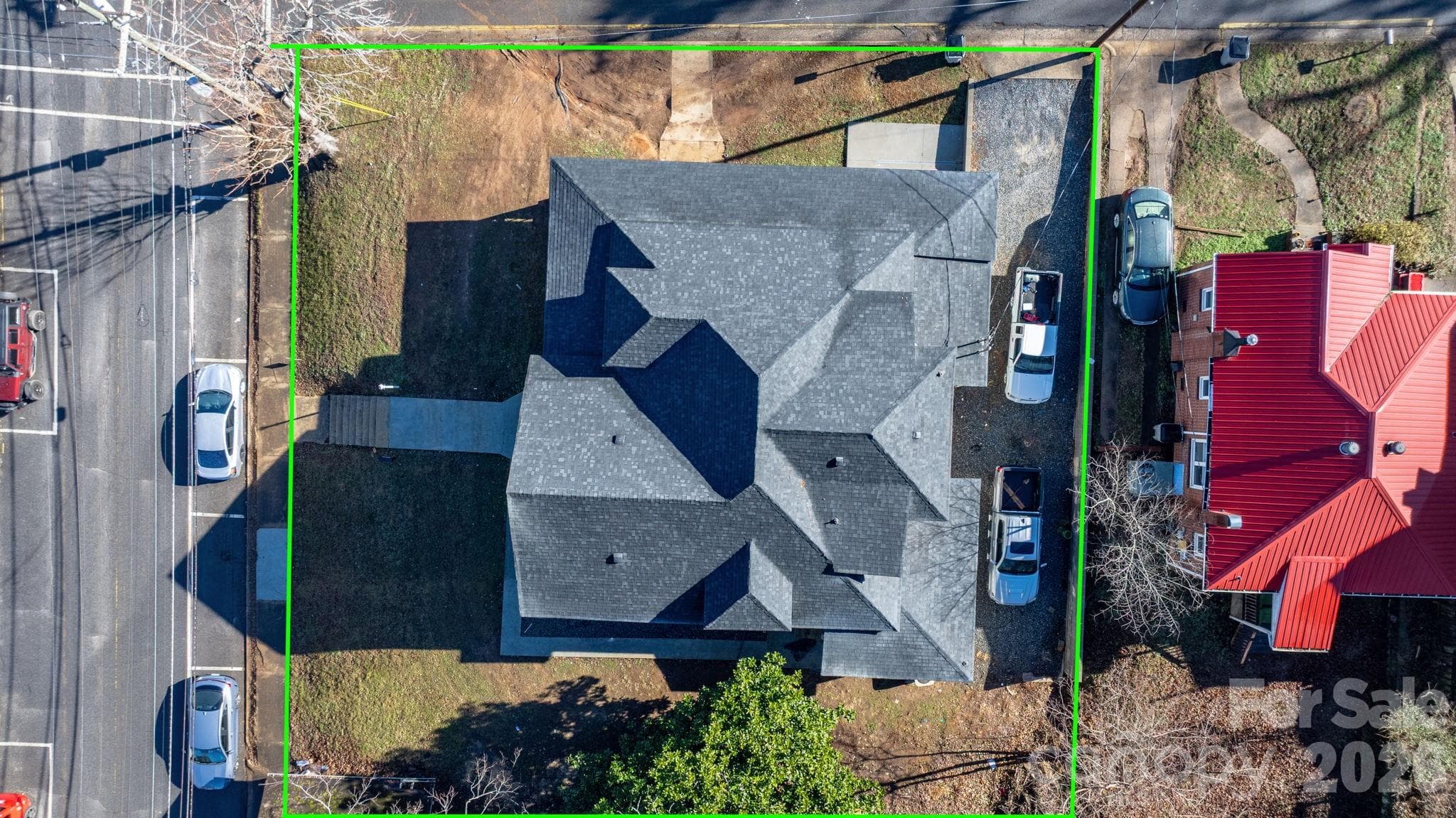 Triplex at 1101 College Avenue SW, Lenoir, photo 2 of 47