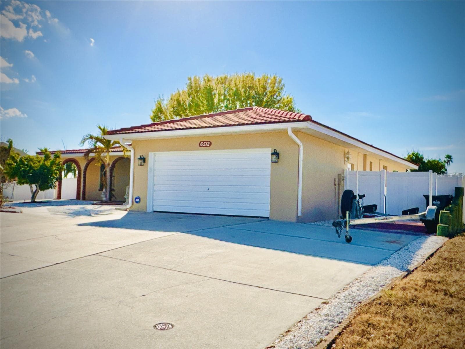 Single Family Residence at 6512 MANILA PALM WAY, APOLLO BEACH, photo 6 of 44