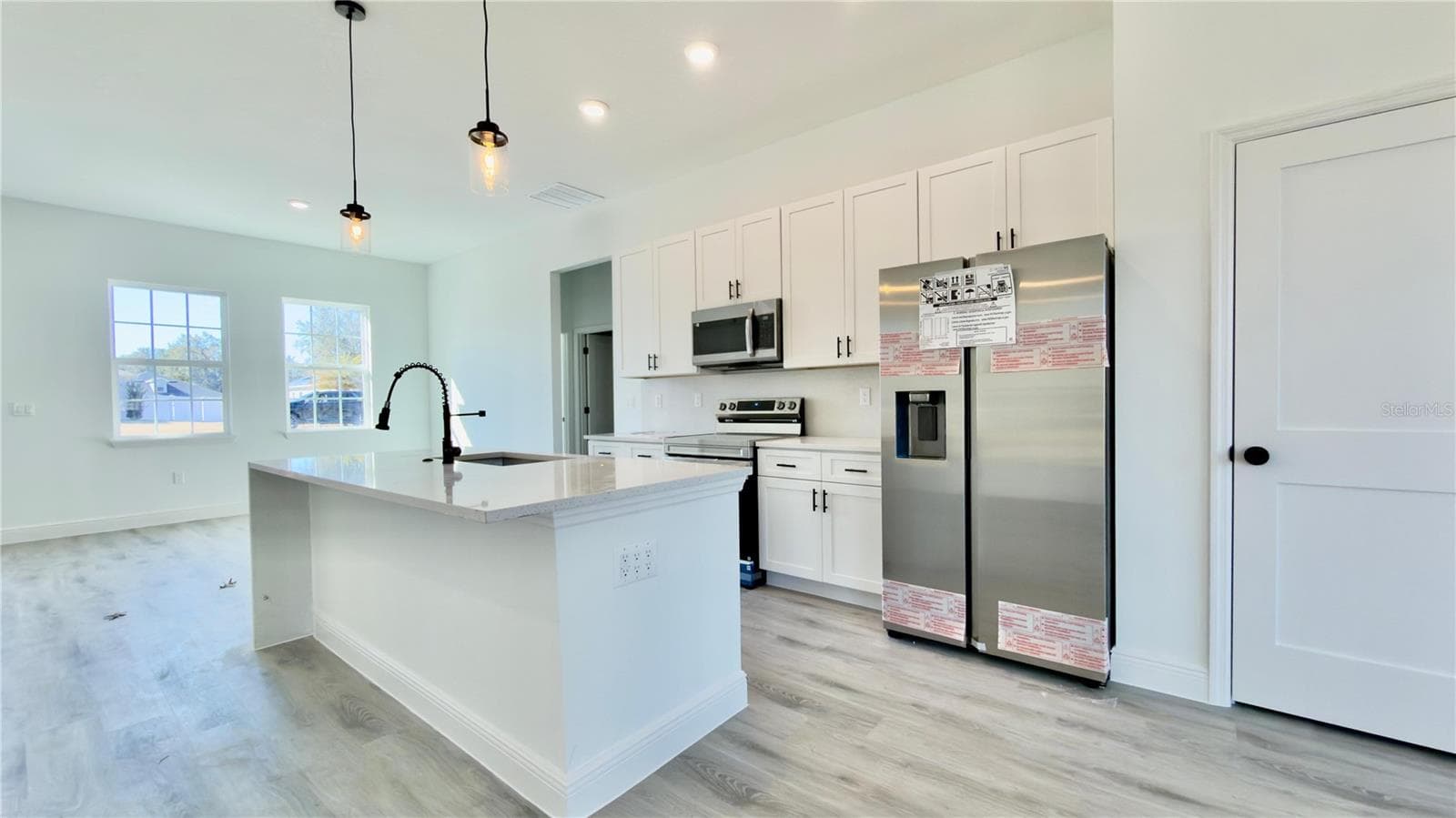 Single Family Residence at 11591 SW 59TH TER, OCALA, photo 8 of 34