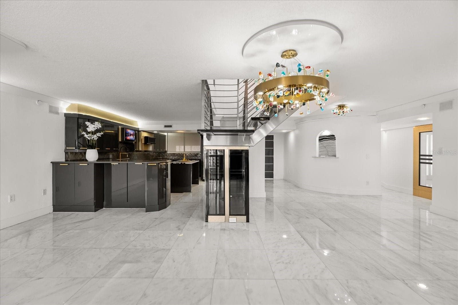 Condominium at 530 E CENTRAL BLVD #1901, ORLANDO, photo 13 of 56