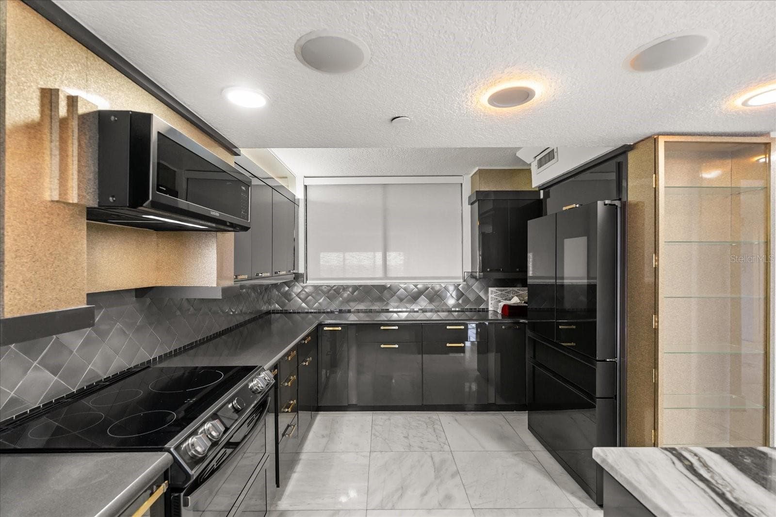 Condominium at 530 E CENTRAL BLVD #1901, ORLANDO, photo 18 of 56