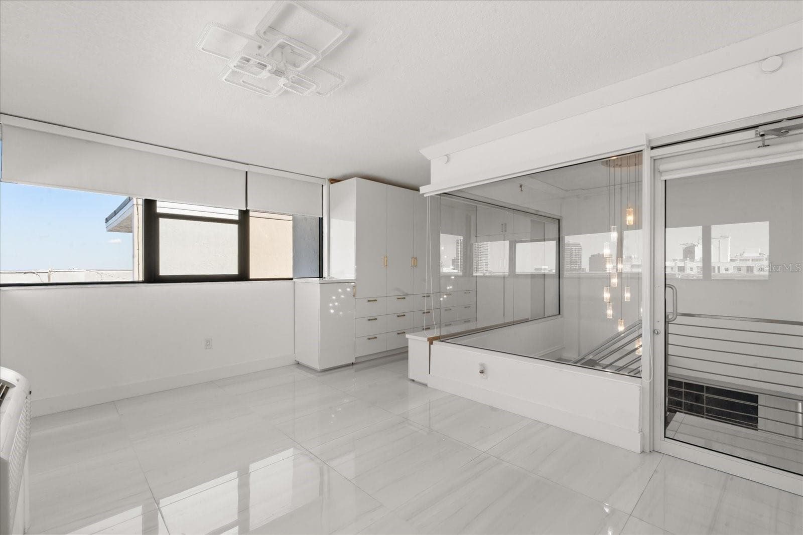 Condominium at 530 E CENTRAL BLVD #1901, ORLANDO, photo 25 of 56