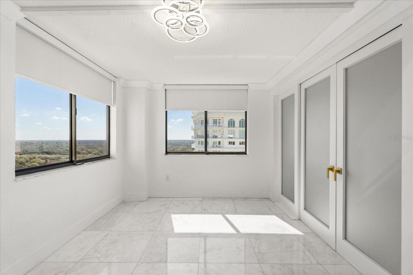 Condominium at 530 E CENTRAL BLVD #1901, ORLANDO, photo 29 of 56