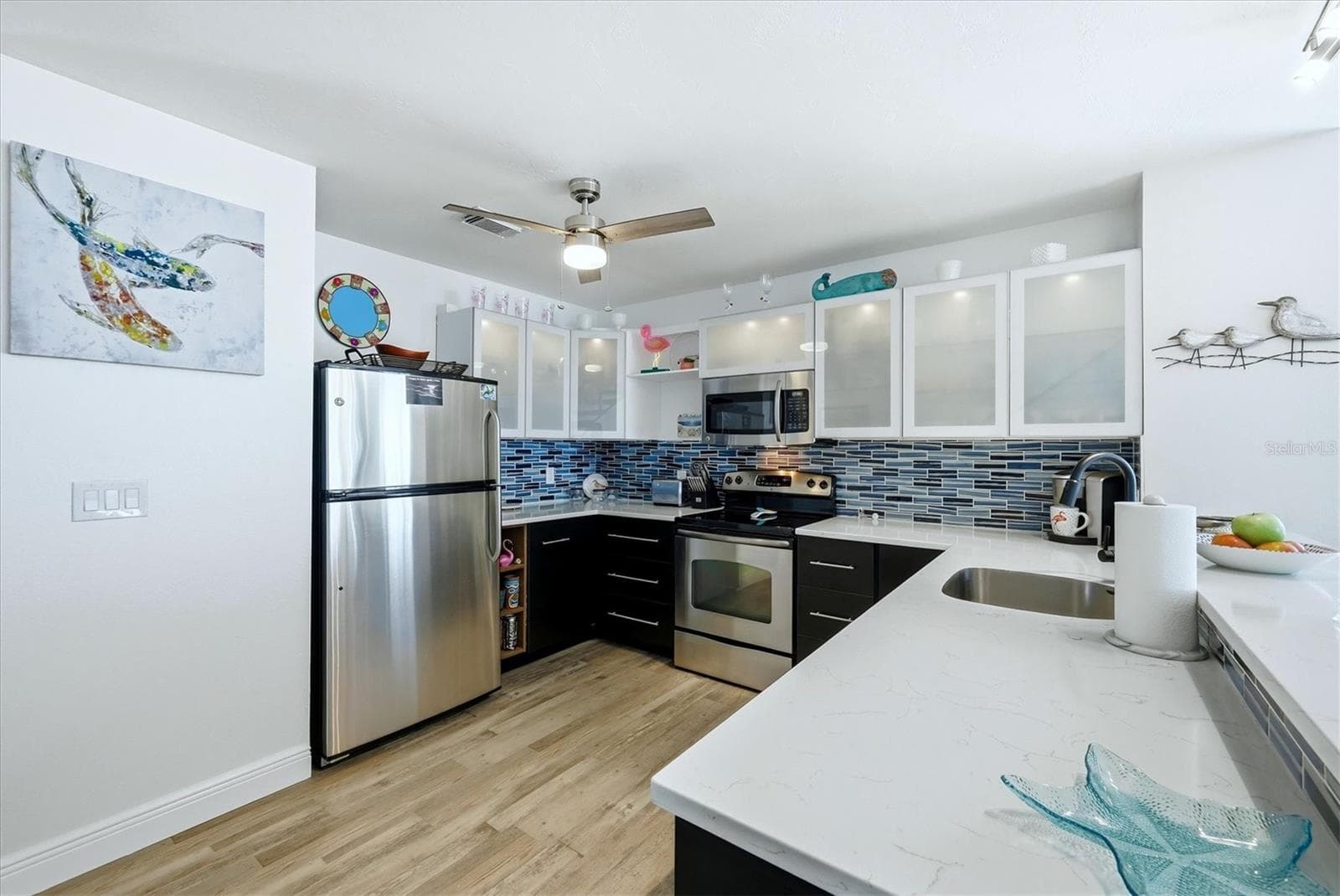 Townhouse at 221 N GULF BLVD #A, PLACIDA, photo 16 of 47
