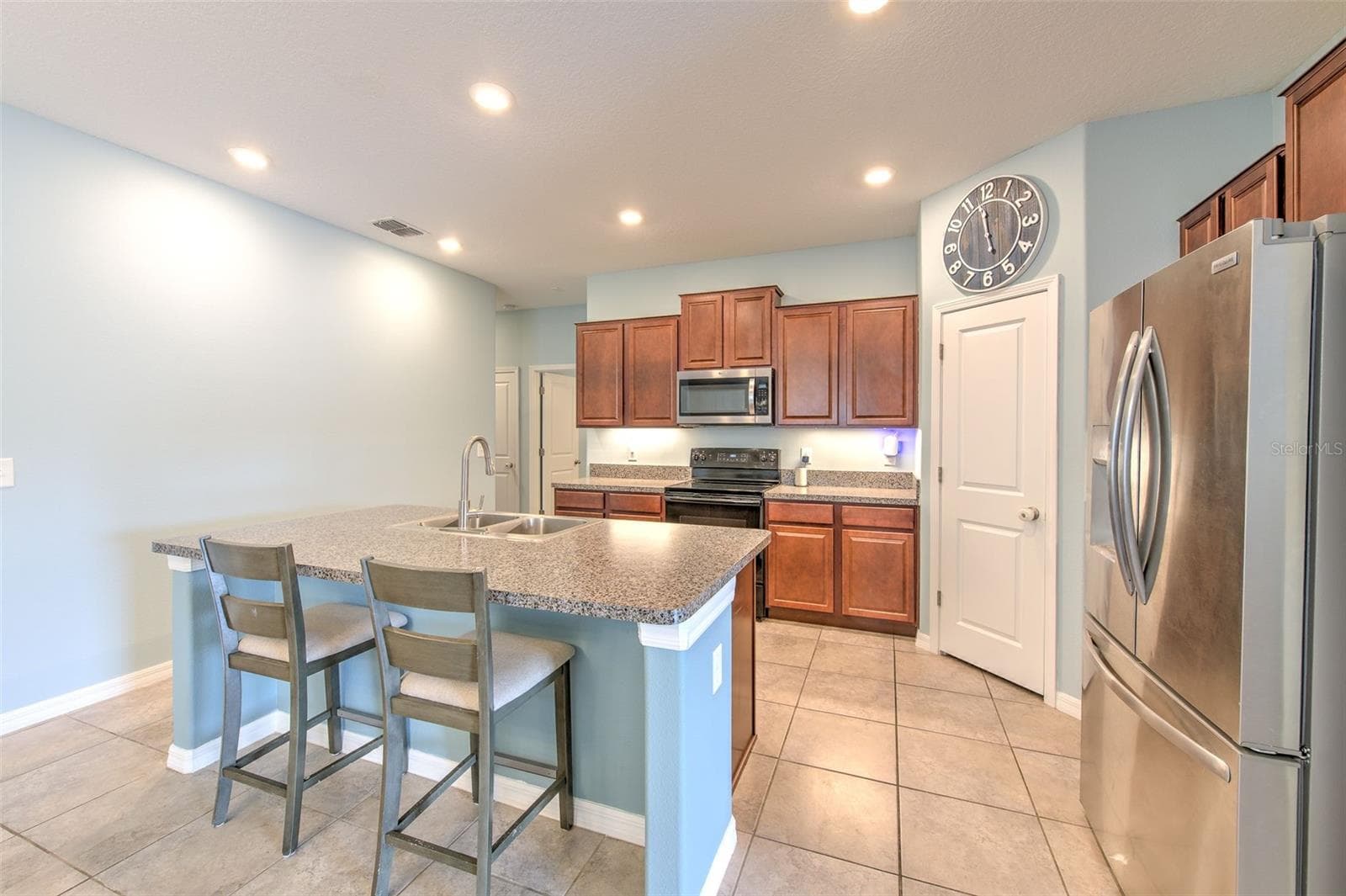 Single Family Residence at 12619 LEMON PEPPER DR, RIVERVIEW, photo 16 of 41